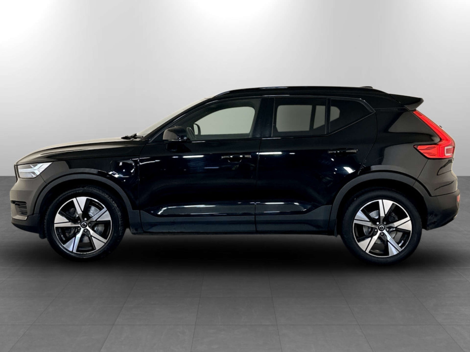 Used Volvo XC40 2021 for sale - 77329447: Photo 8