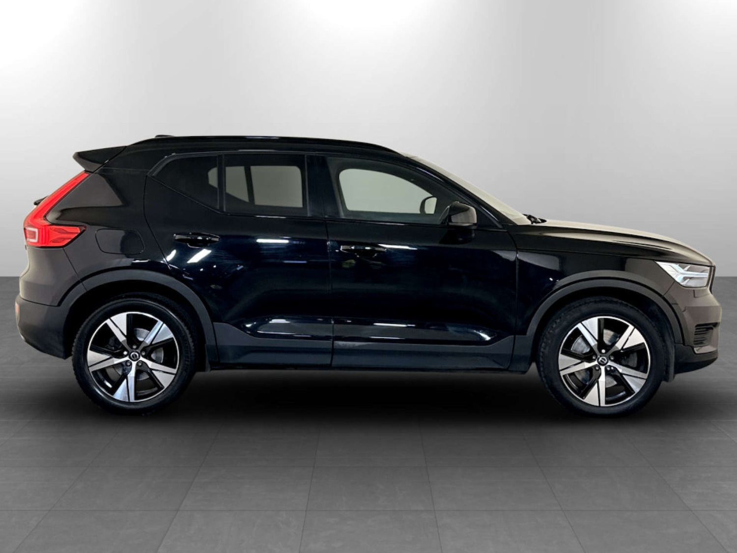 Used Volvo XC40 2021 for sale - 77329447: Photo 9
