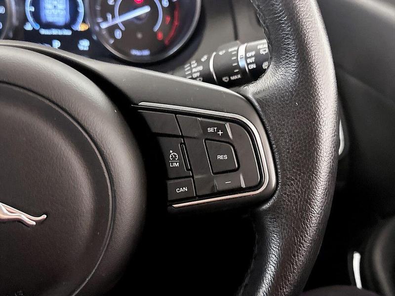 Used Jaguar E-Pace 2018 for sale - 76131423: Photo 19