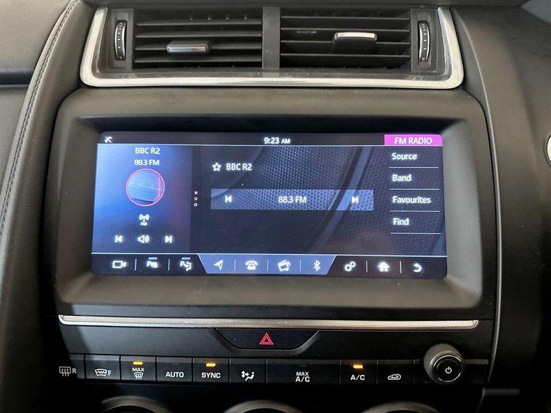 Used Jaguar E-Pace 2018 for sale - 76131423: Photo 23