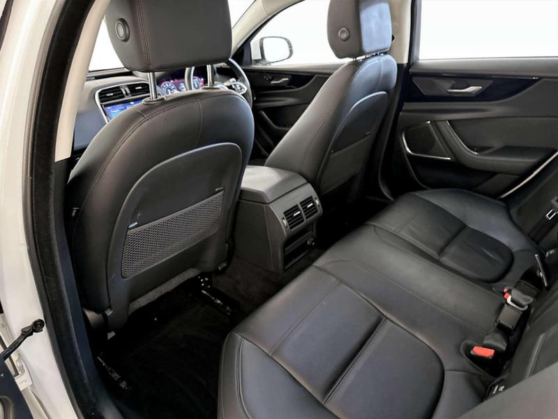 Used Jaguar XE 2019 for sale - 76819097: Photo 14