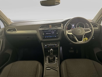 Used Volkswagen Tiguan 2023 for sale - 79459646: Photo