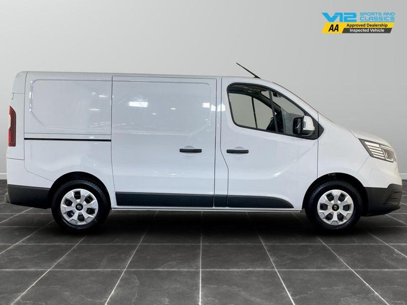 Used Renault Trafic E-Tech 2025 for sale - 76616200: Photo 10