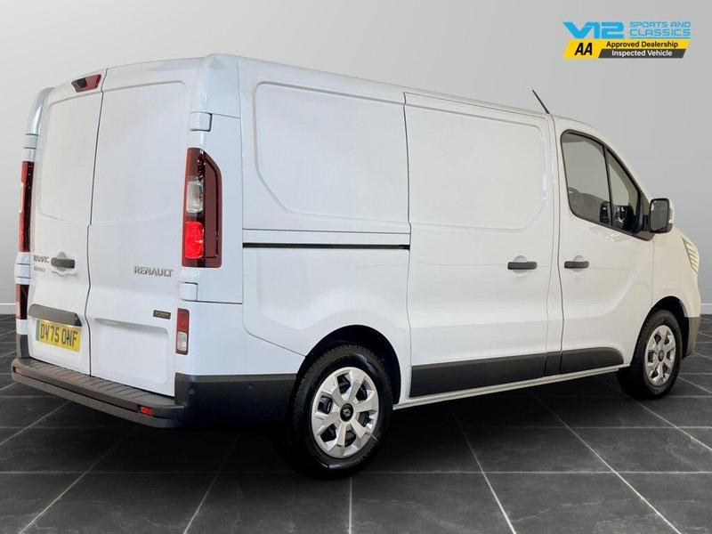 Used Renault Trafic E-Tech 2025 for sale - 76616200: Photo 11