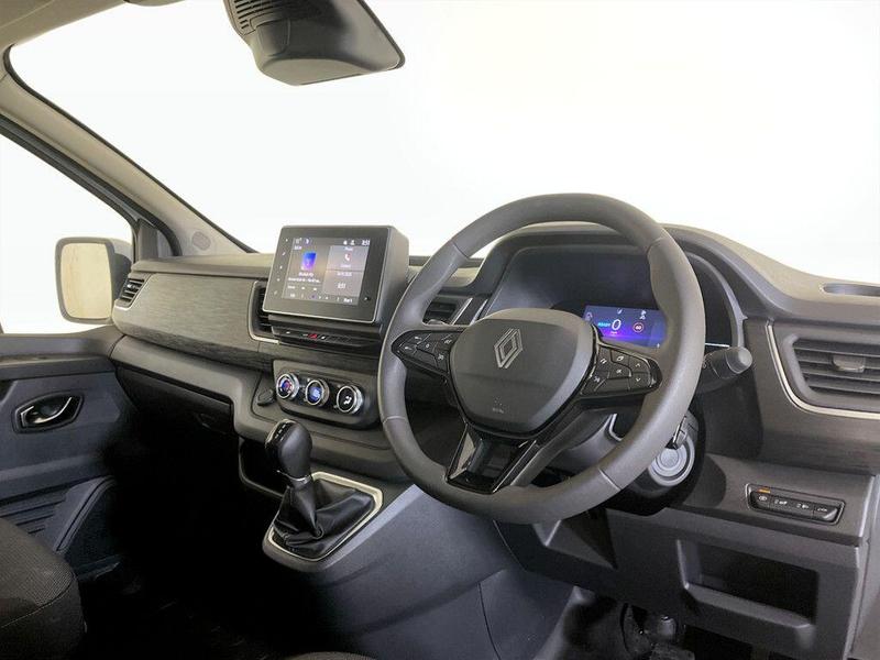 Used Renault Trafic E-Tech 2025 for sale - 76616200: Photo 3