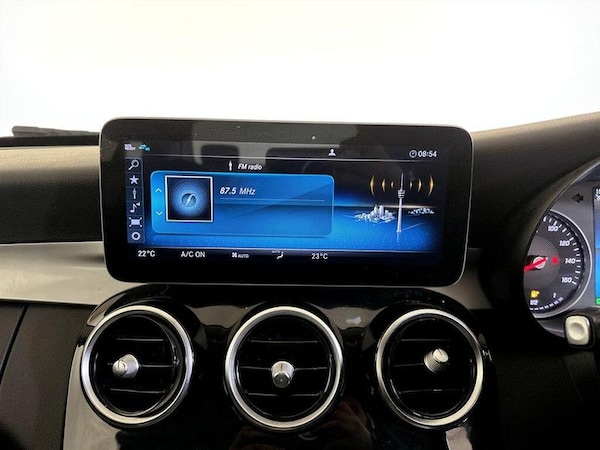 Used Mercedes-Benz C-Class 2019 for sale - 76184350: Photo 23