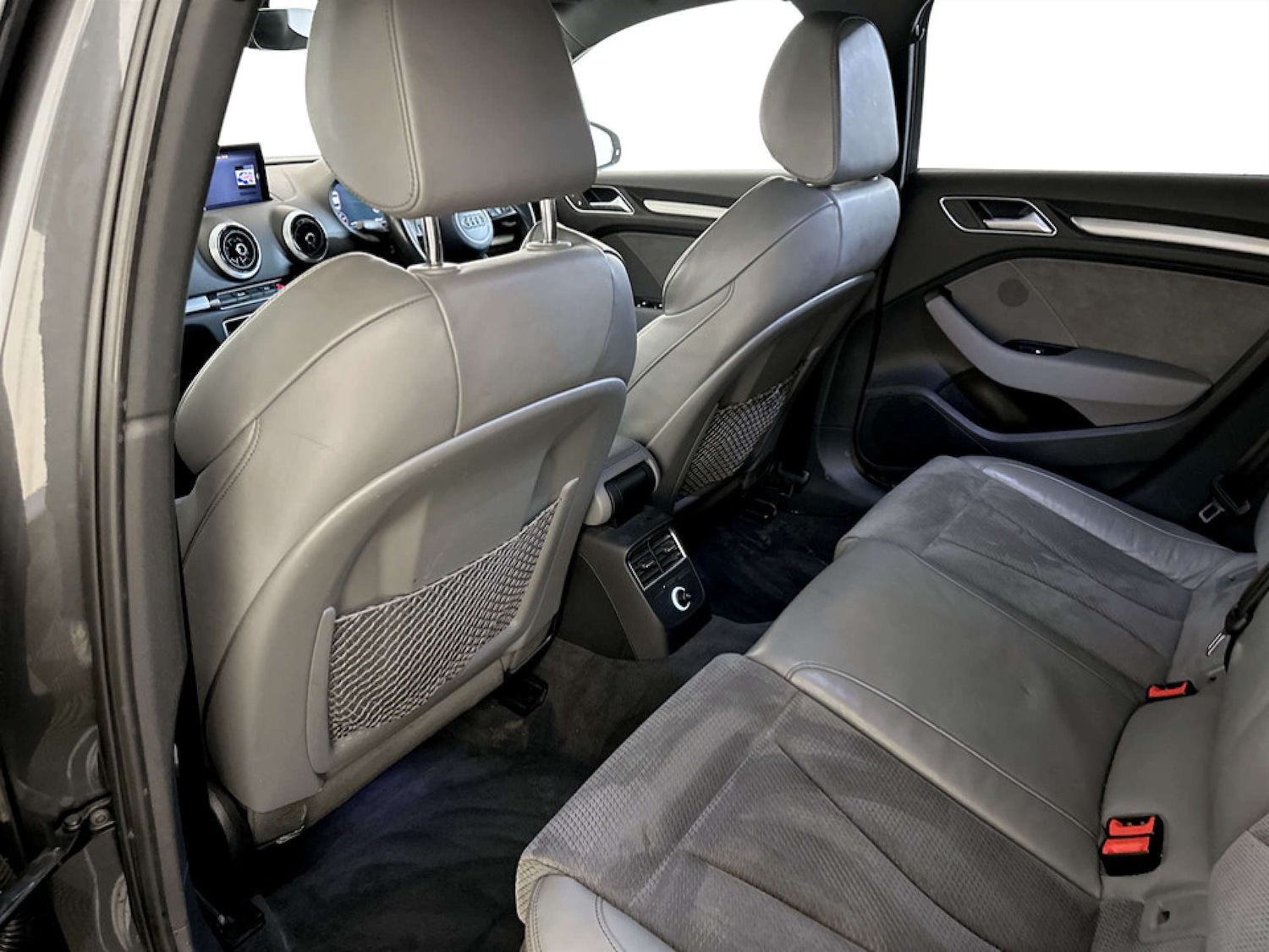 Used Audi A3 2018 for sale - 77262711: Photo 14