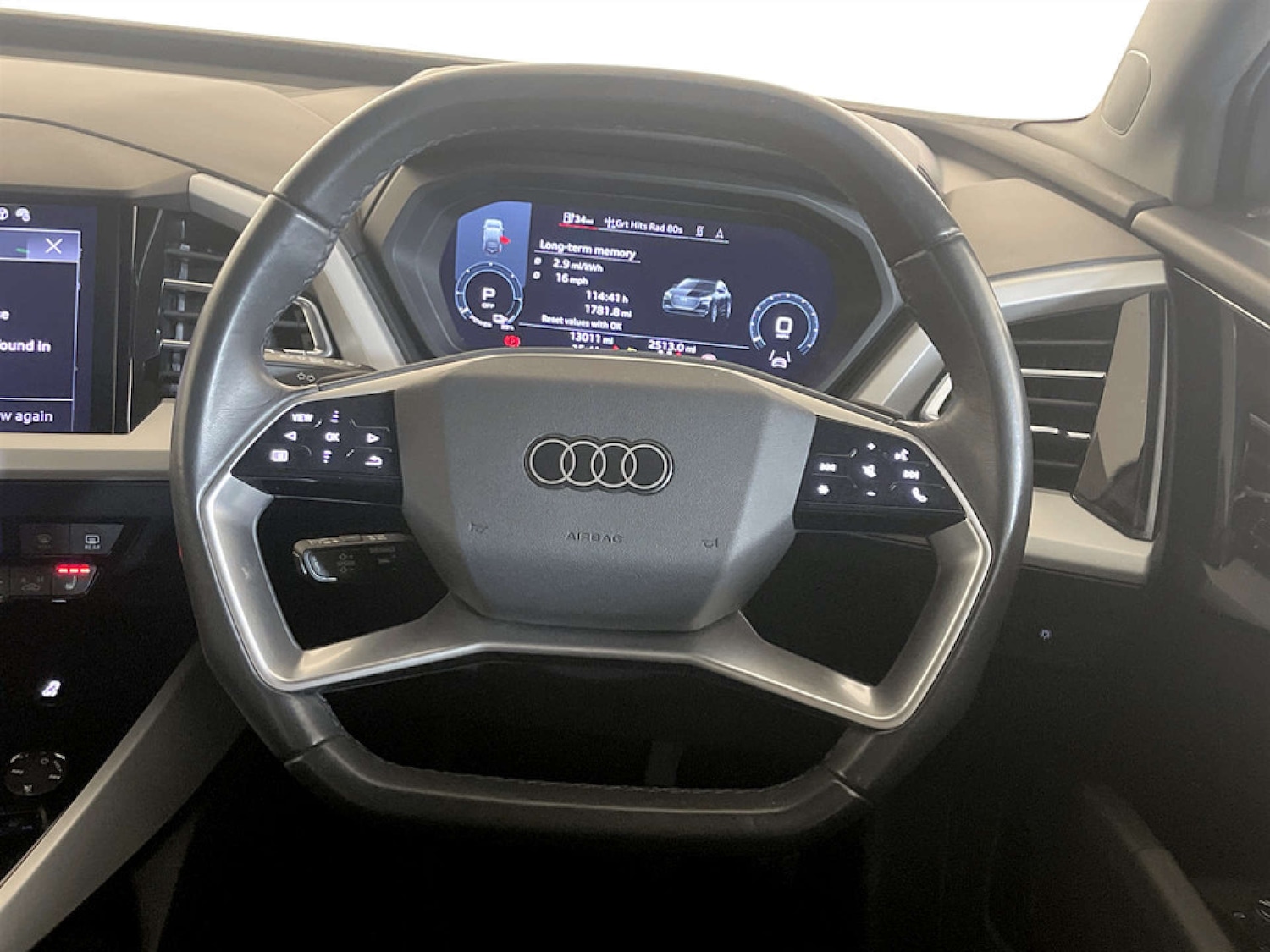 Used Audi Q4 e-tron 2023 for sale - 77547653: Photo 17