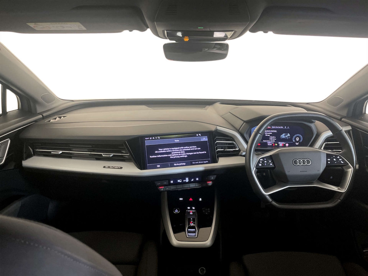 Used Audi Q4 e-tron 2023 for sale - 77547653: Photo 3