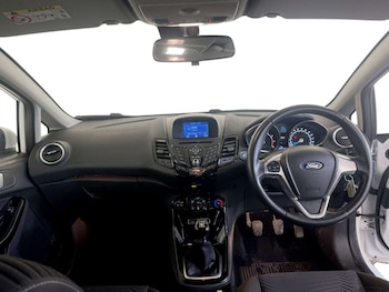 Used Ford Fiesta 2016 for sale - 77590651: Photo