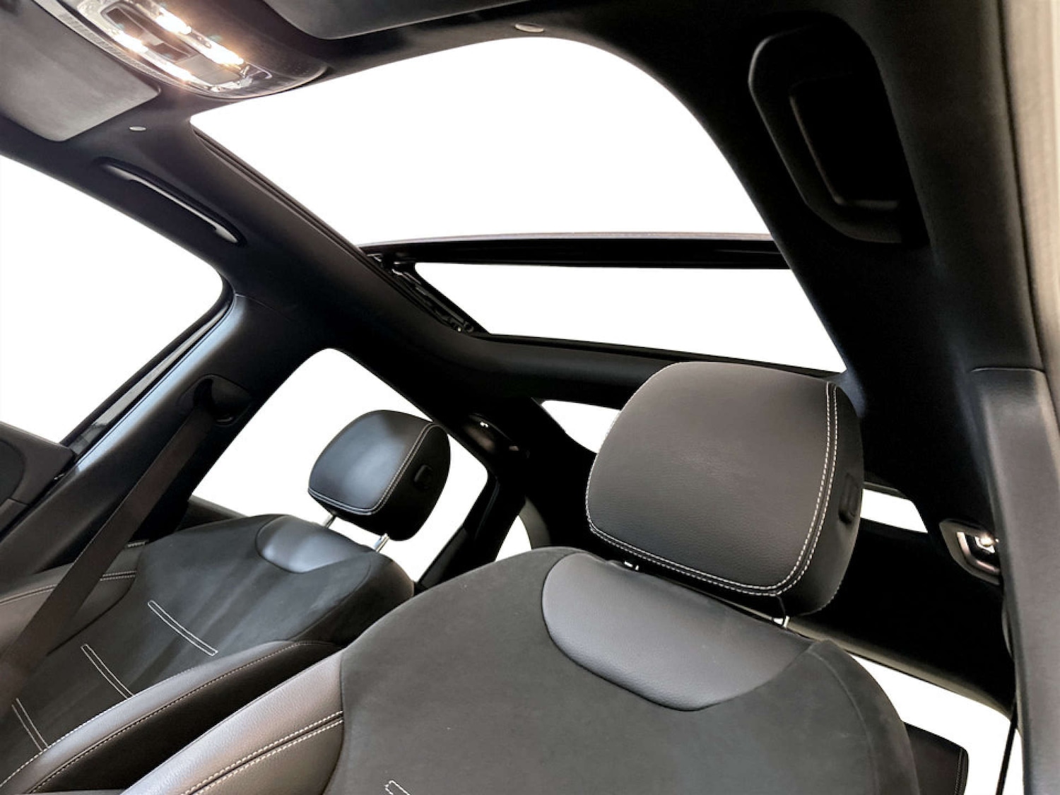 Used Mercedes-Benz B Class 2021 for sale - 77604032: Photo 14