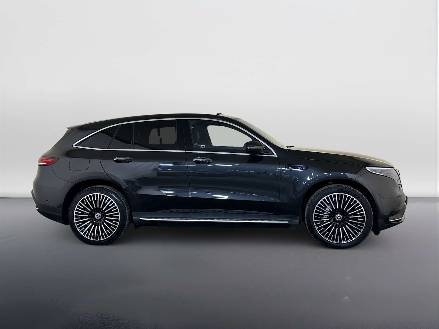 Used Mercedes-Benz EQC 2023 for sale - 77989944: Photo 11