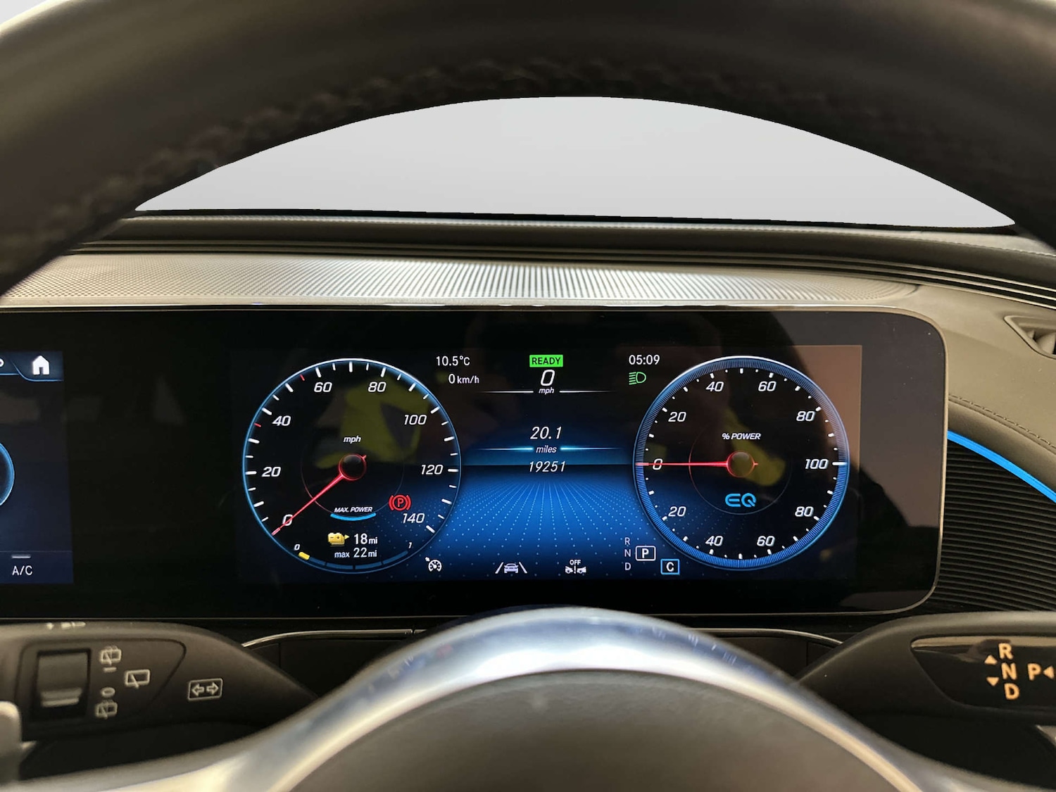 Used Mercedes-Benz EQC 2023 for sale - 77989944: Photo 18