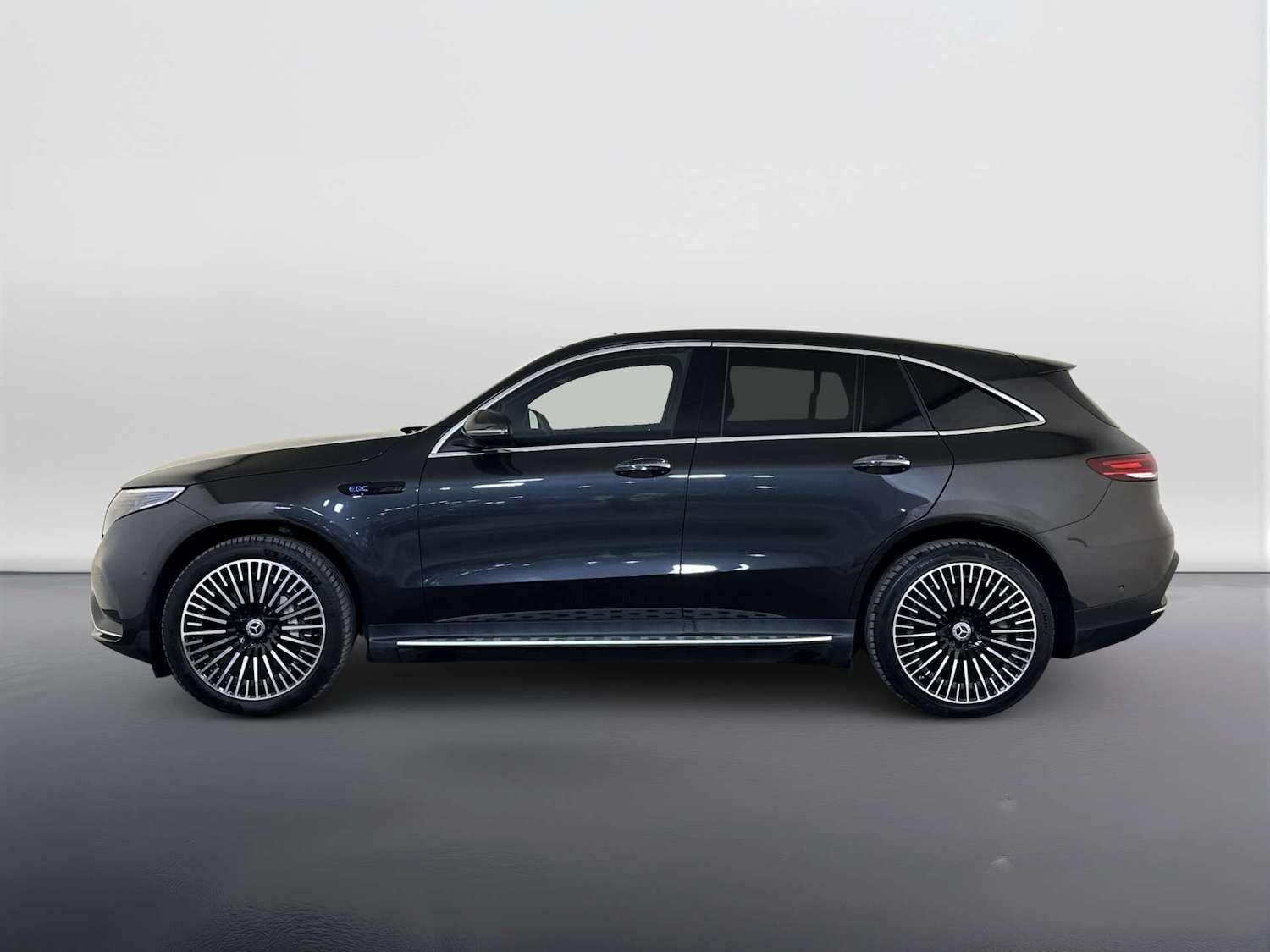 Used Mercedes-Benz EQC 2023 for sale - 77989944: Photo 7