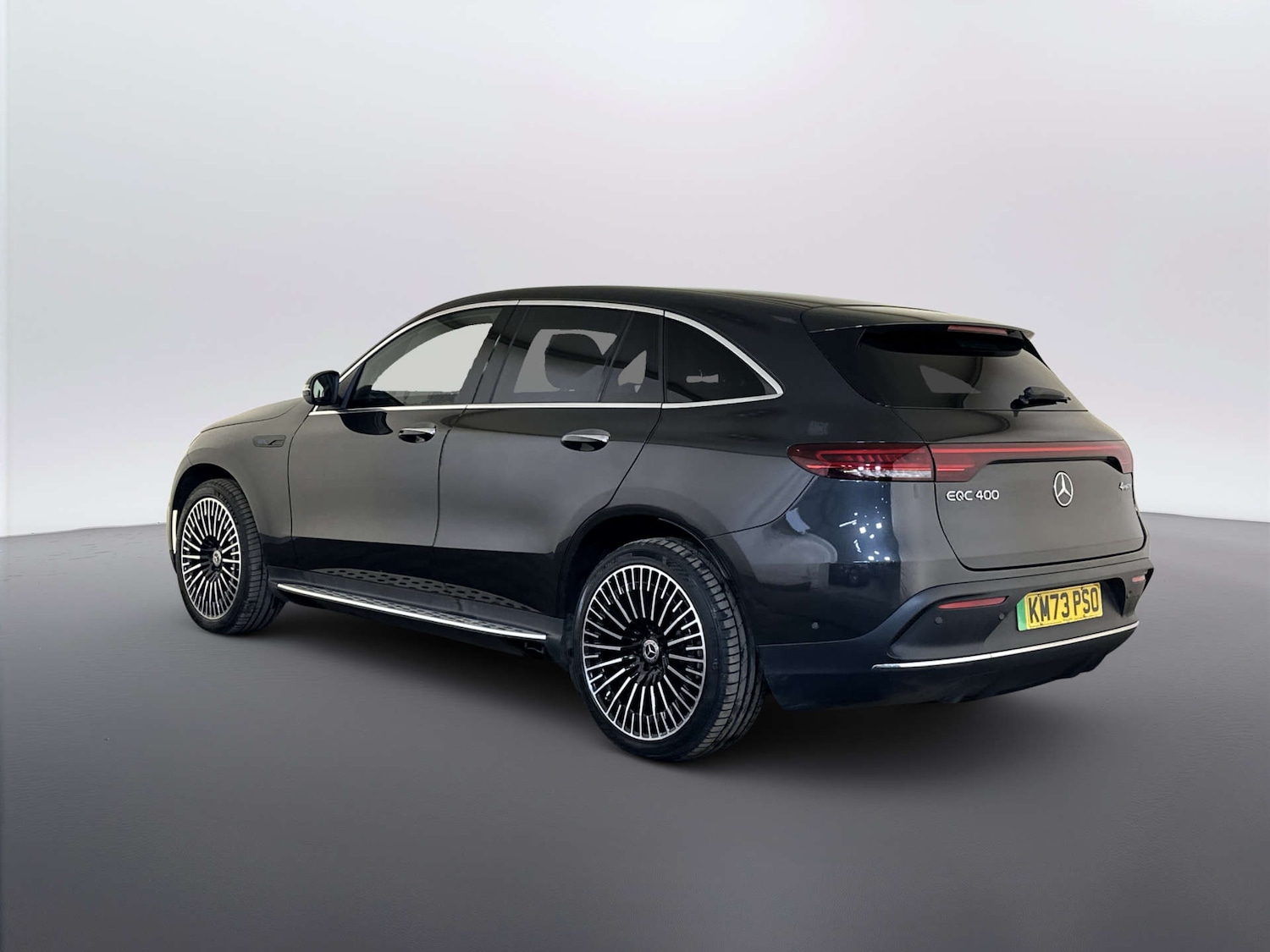 Used Mercedes-Benz EQC 2023 for sale - 77989944: Photo 8