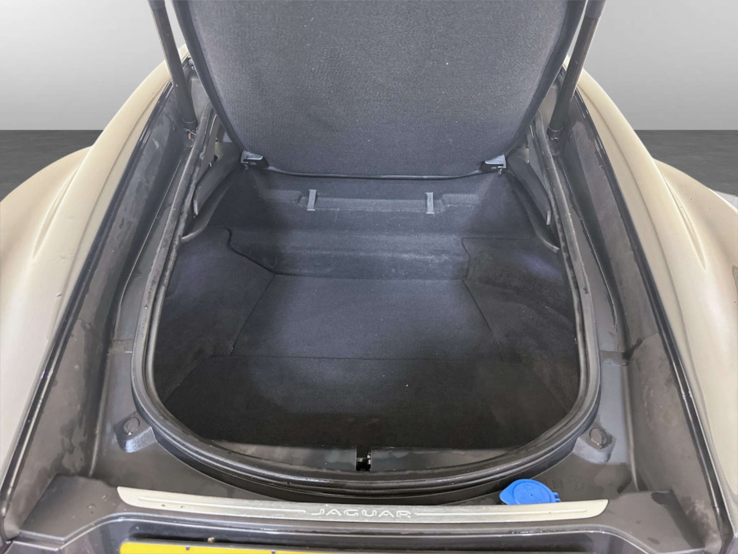 Used Jaguar F-Type 2020 for sale - 77185137: Photo 16