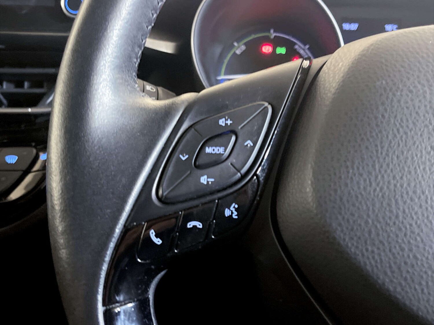 Used Toyota C-HR 2020 for sale - 77523323: Photo 16