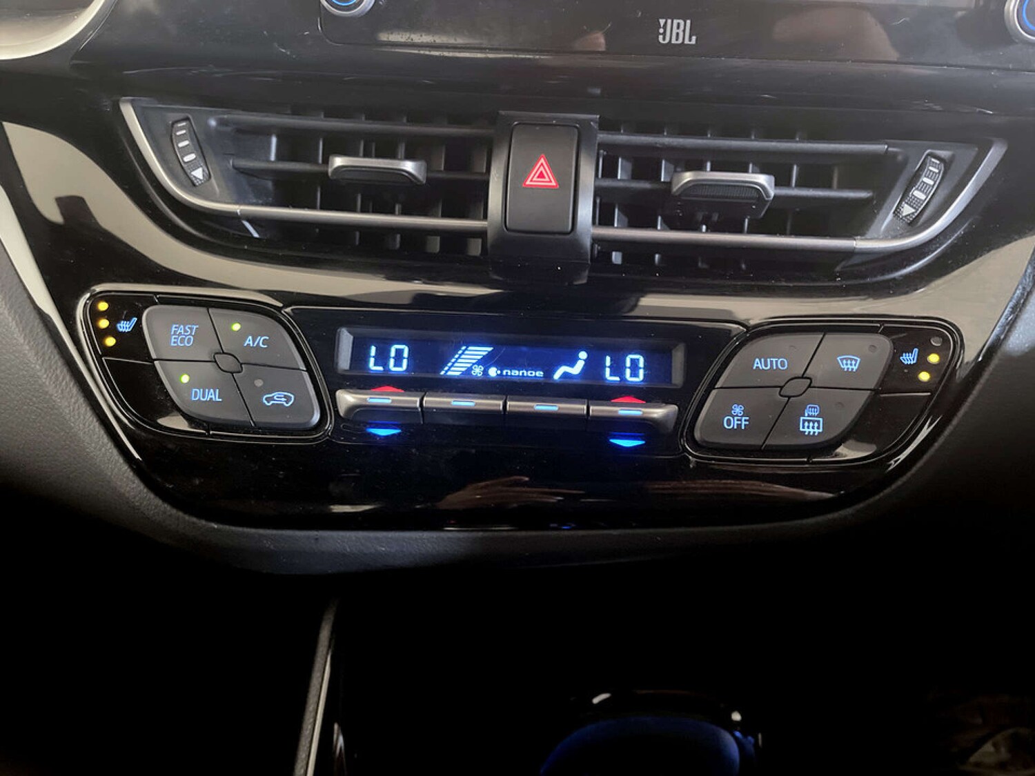 Used Toyota C-HR 2020 for sale - 77523323: Photo 24