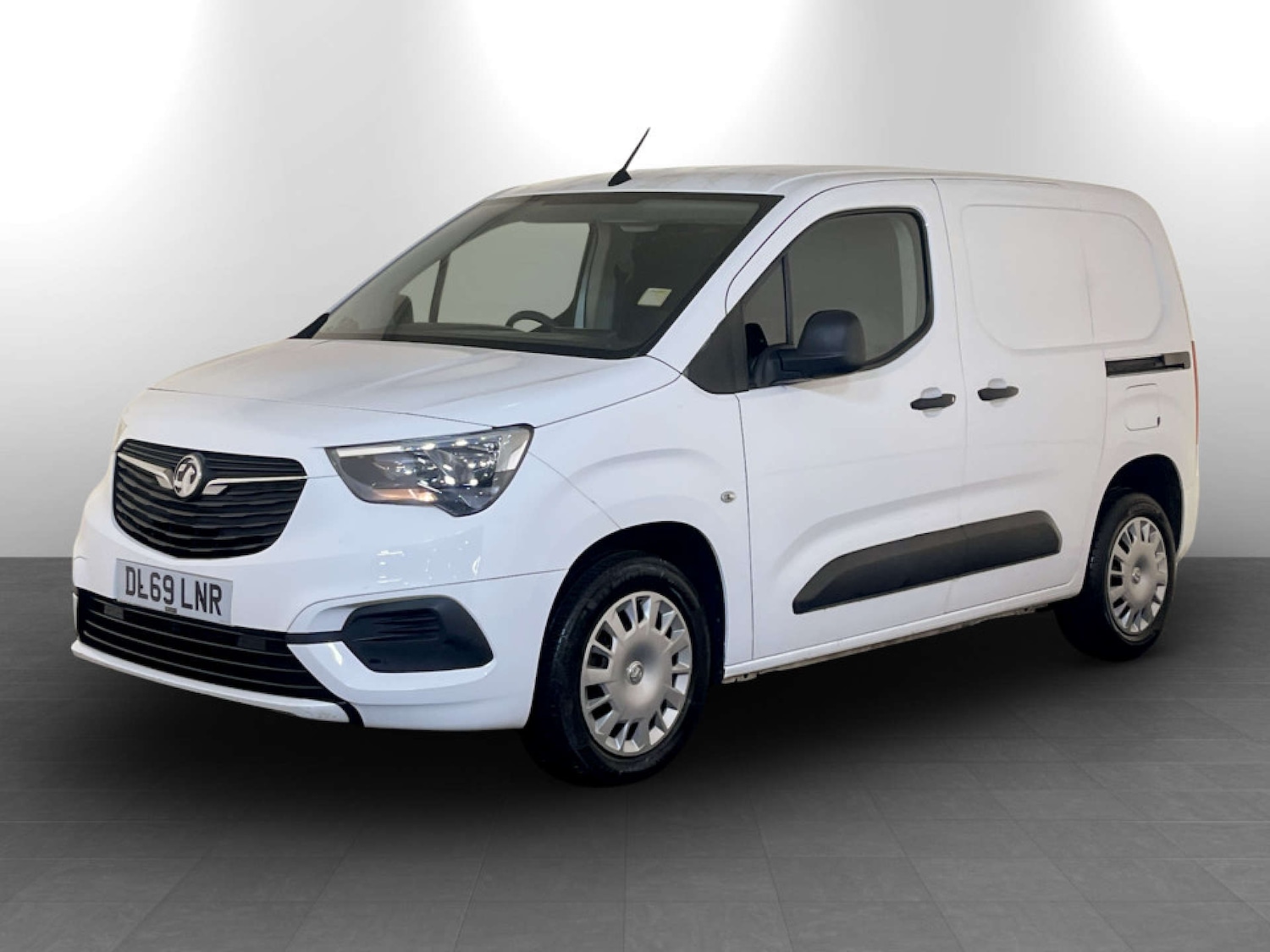 Used Vauxhall Combo 2019 for sale - 77227804: Photo 6