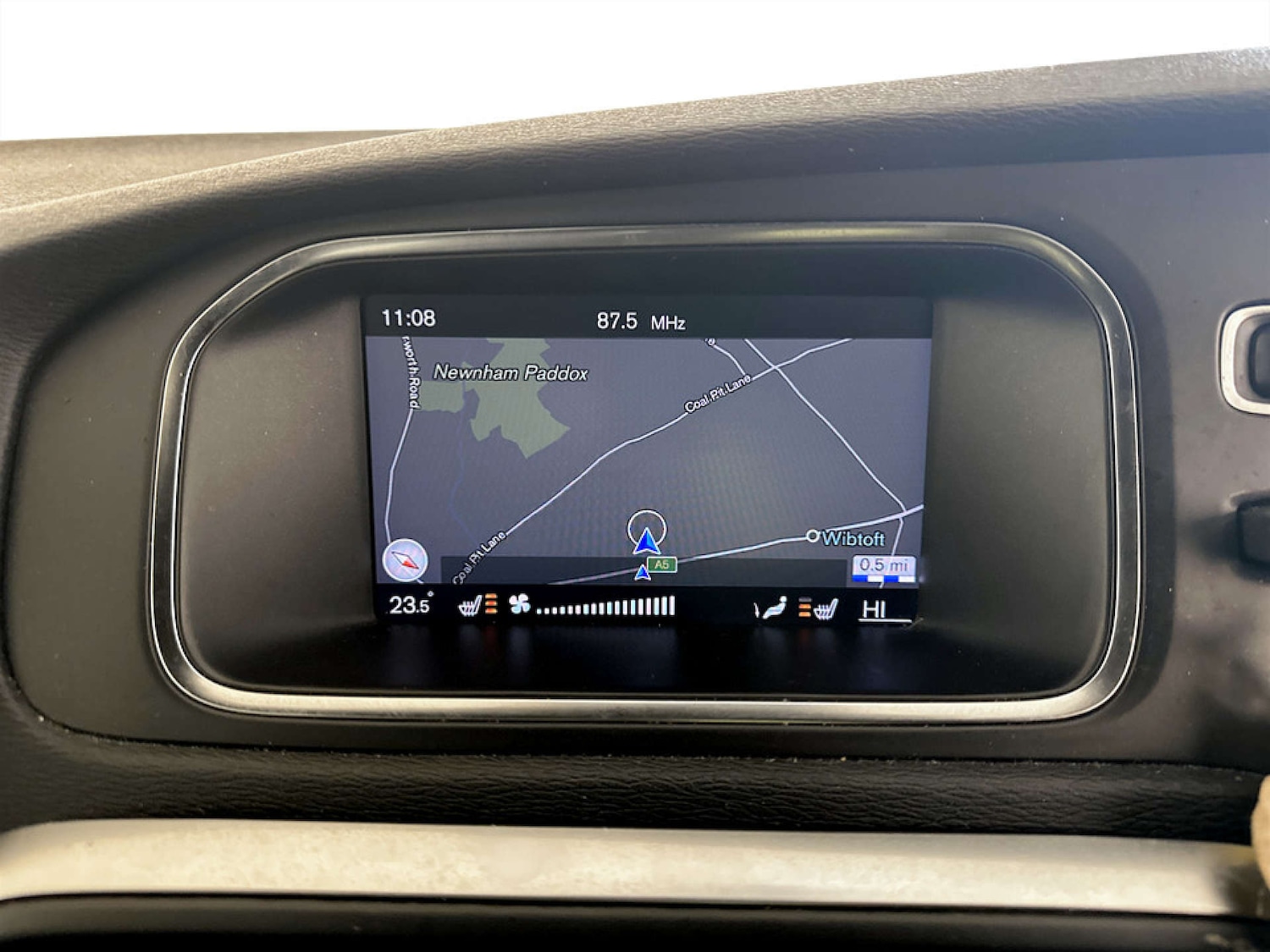 Used Volvo V40 2019 for sale - 77355467: Photo 23