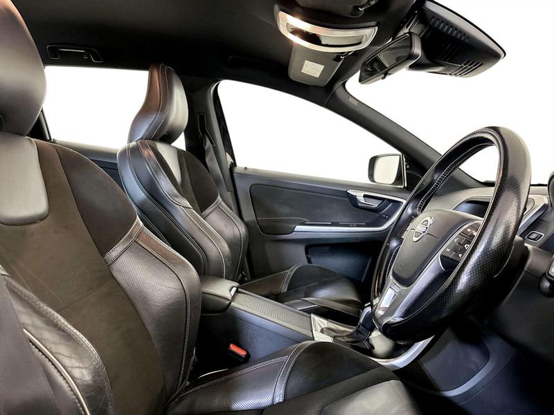 Used Volvo XC60 2017 for sale - 77106588: Photo 13