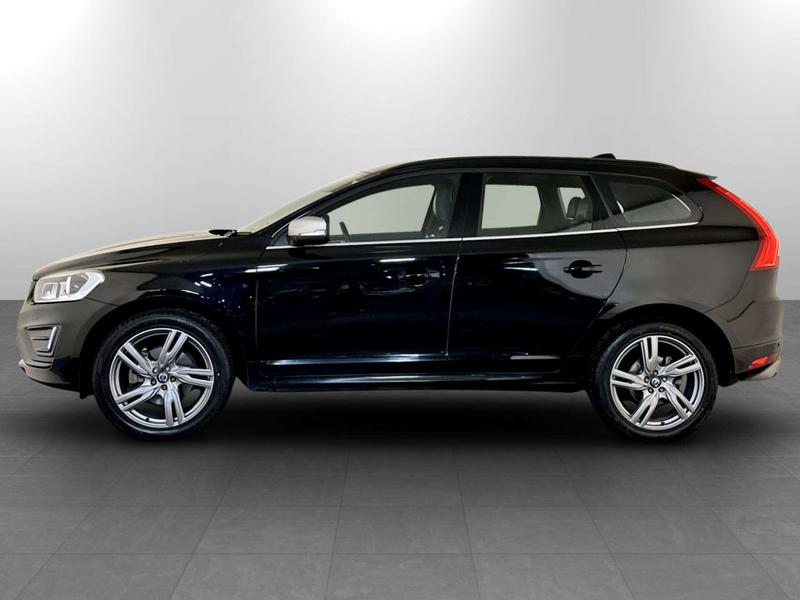 Used Volvo XC60 2017 for sale - 77106588: Photo 7