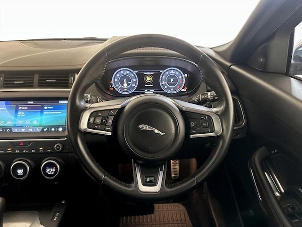 Used Jaguar E-Pace 2019 for sale - 76222549: Photo 17