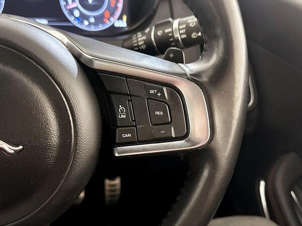 Used Jaguar E-Pace 2019 for sale - 76222549: Photo 20