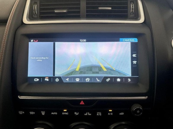 Used Jaguar E-Pace 2019 for sale - 76222549: Photo 21