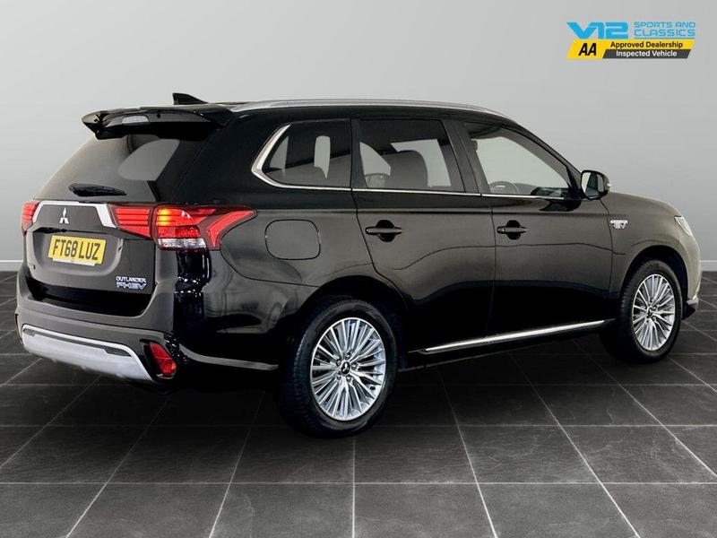 Used Mitsubishi Outlander 2018 for sale - 76412171: Photo 10