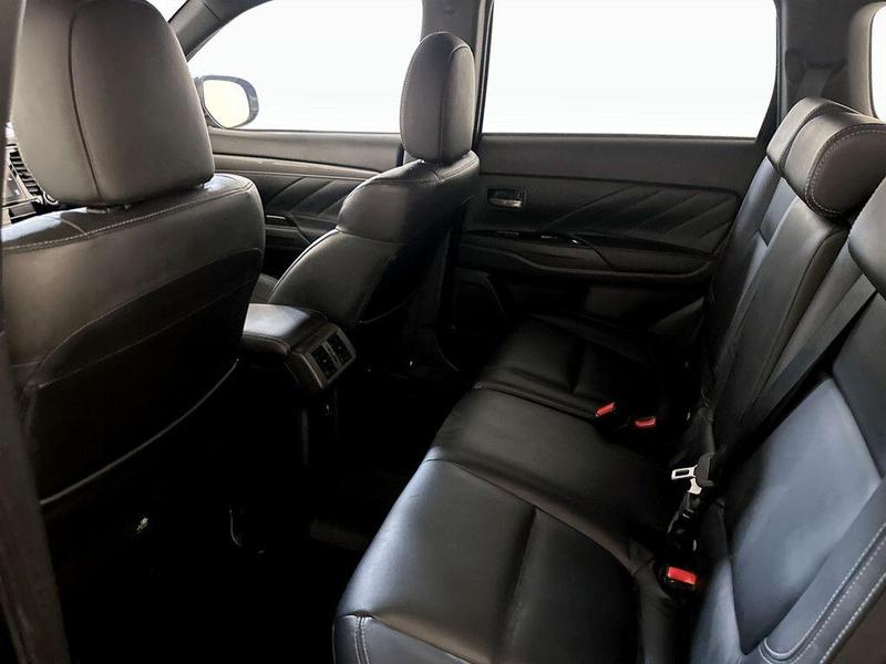 Used Mitsubishi Outlander 2018 for sale - 76412171: Photo 14