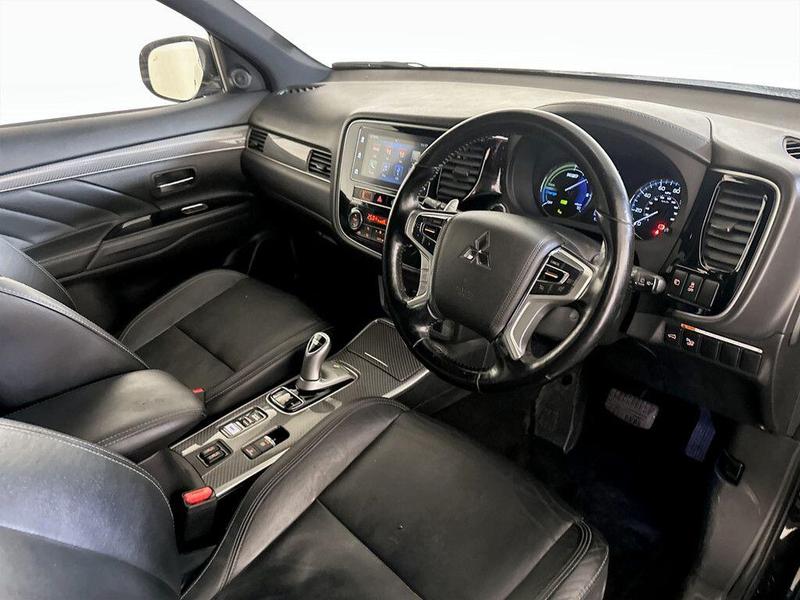 Used Mitsubishi Outlander 2018 for sale - 76412171: Photo 15