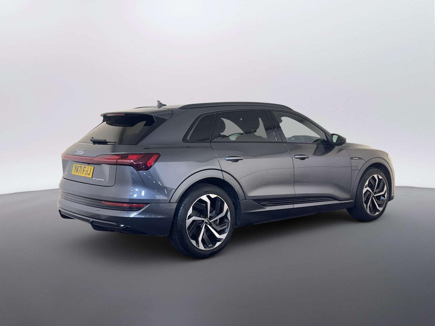 Used Audi e-tron 2022 for sale - 77905831: Photo 10