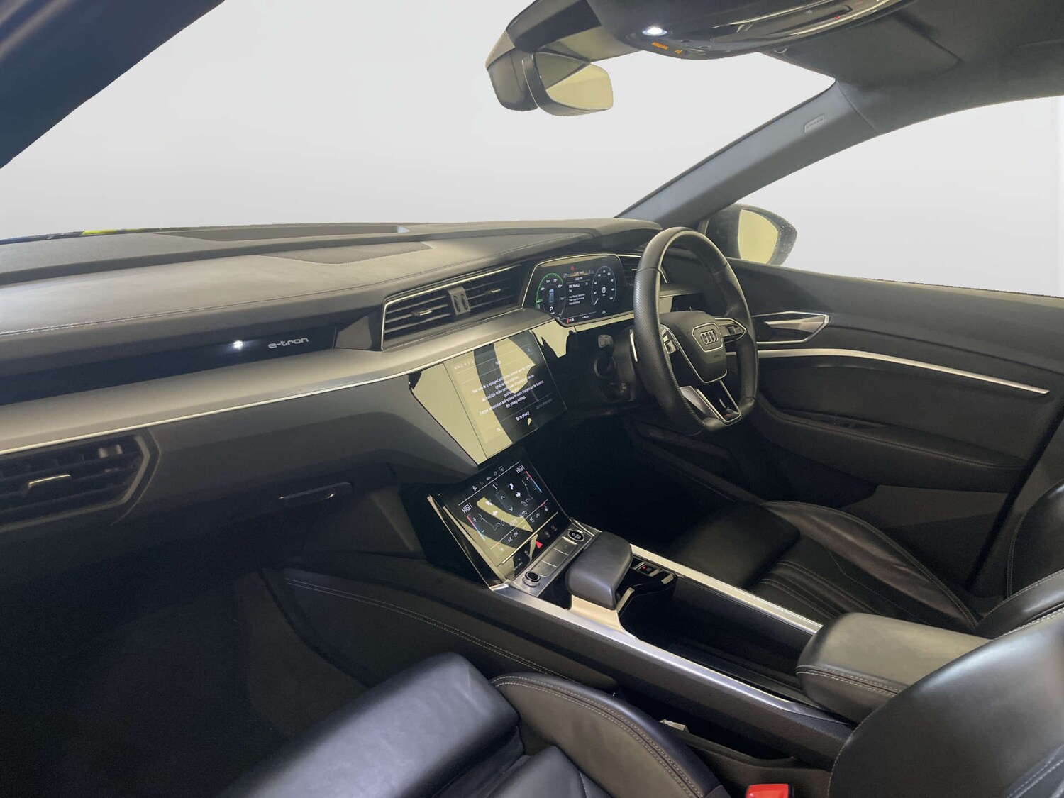 Used Audi e-tron 2022 for sale - 77905831: Photo 12