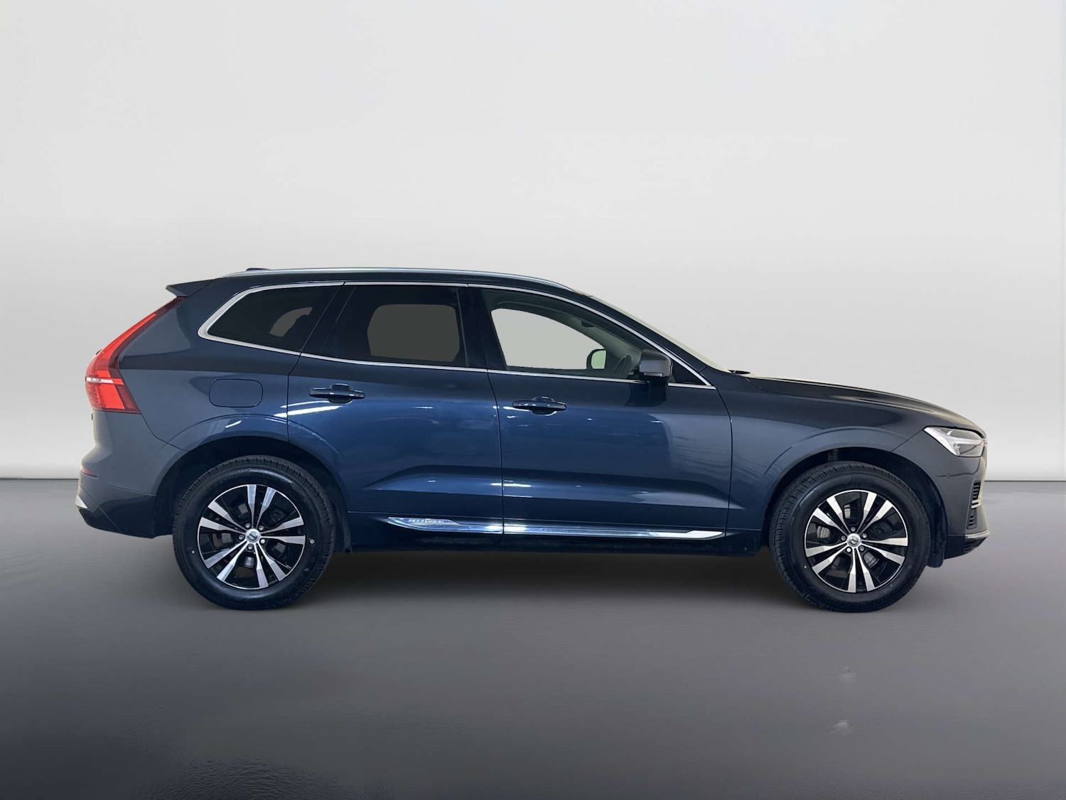 Used Volvo XC60 2022 for sale - 77821600: Photo 11