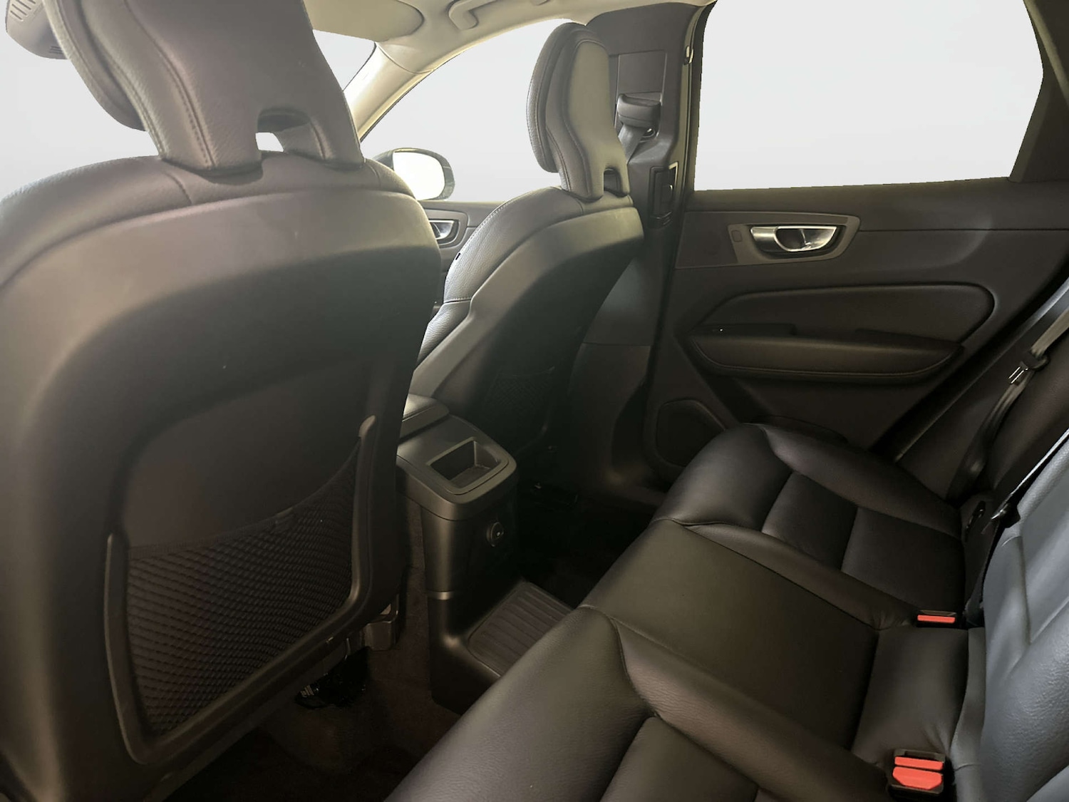 Used Volvo XC60 2022 for sale - 77821600: Photo 14