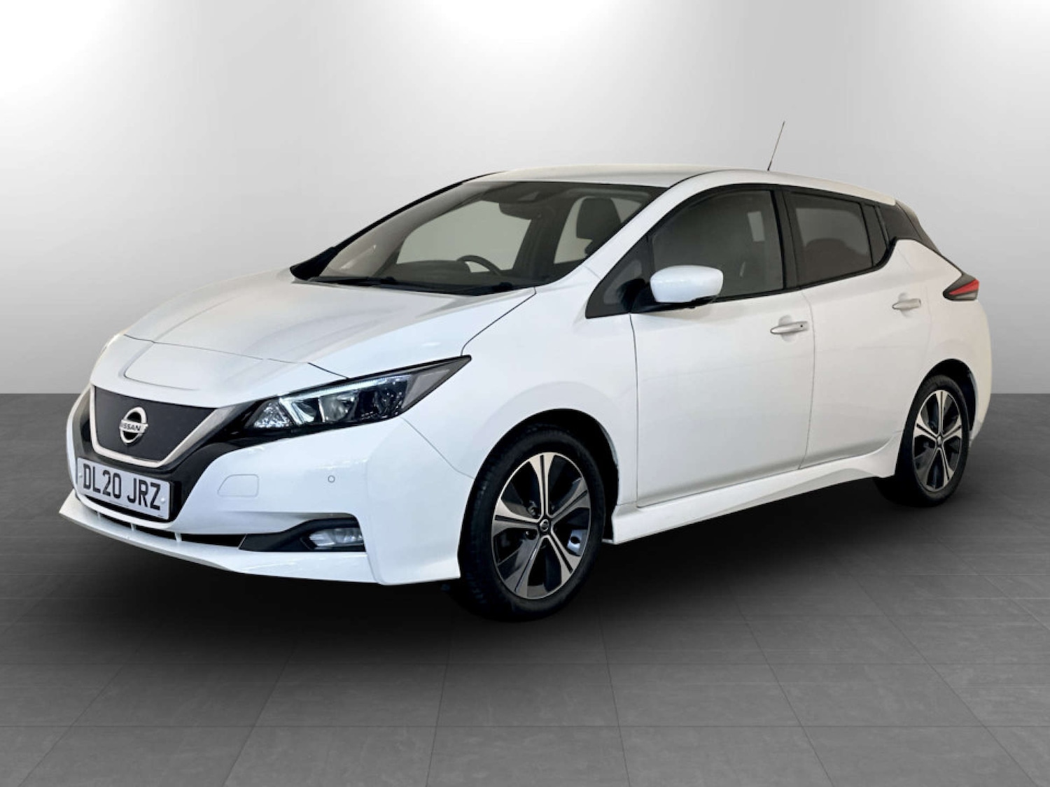 Used Nissan Leaf 2020 for sale - 77780912: Photo 6