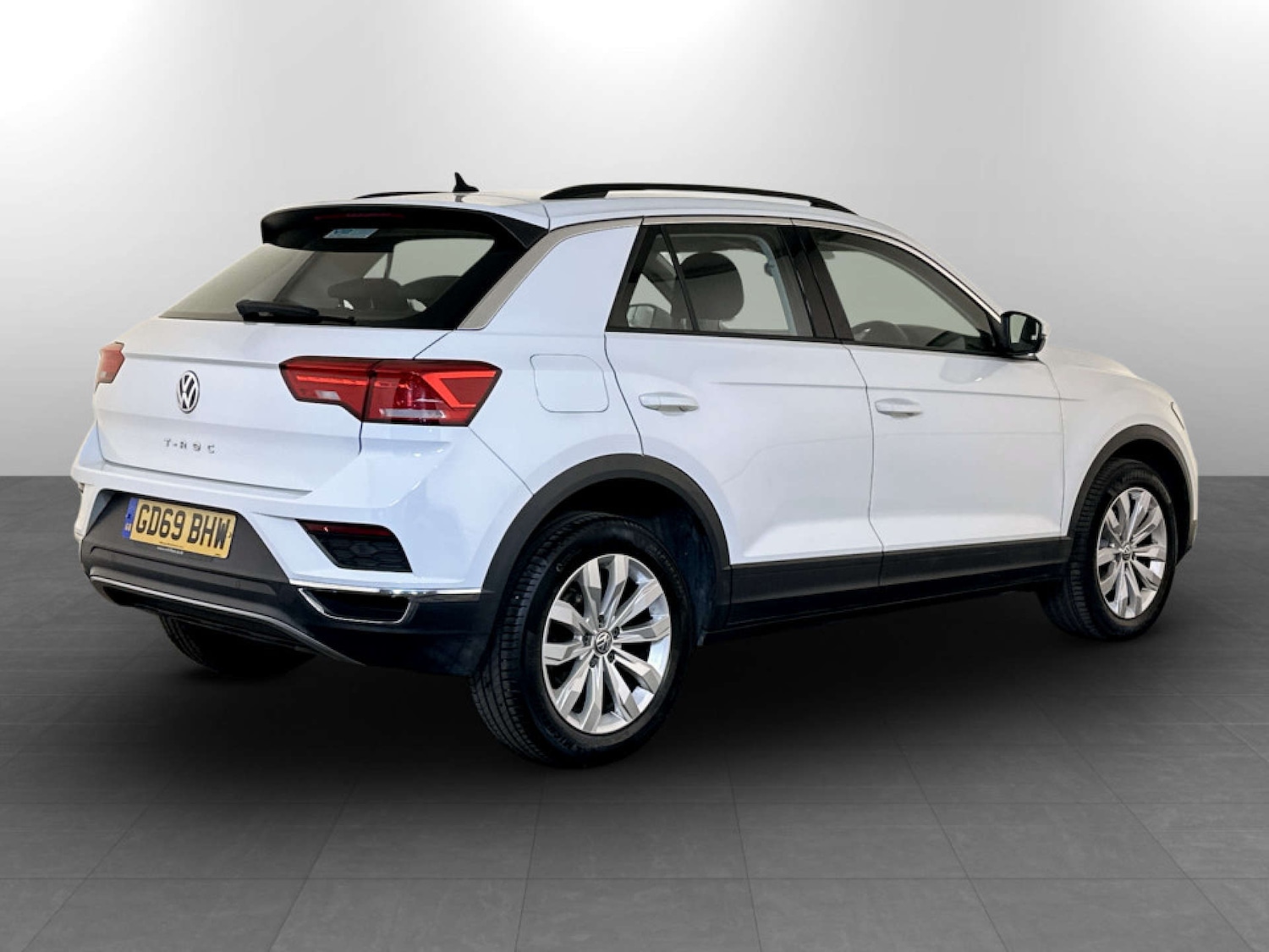 Used Volkswagen T-Roc 2019 for sale - 77185005: Photo 10