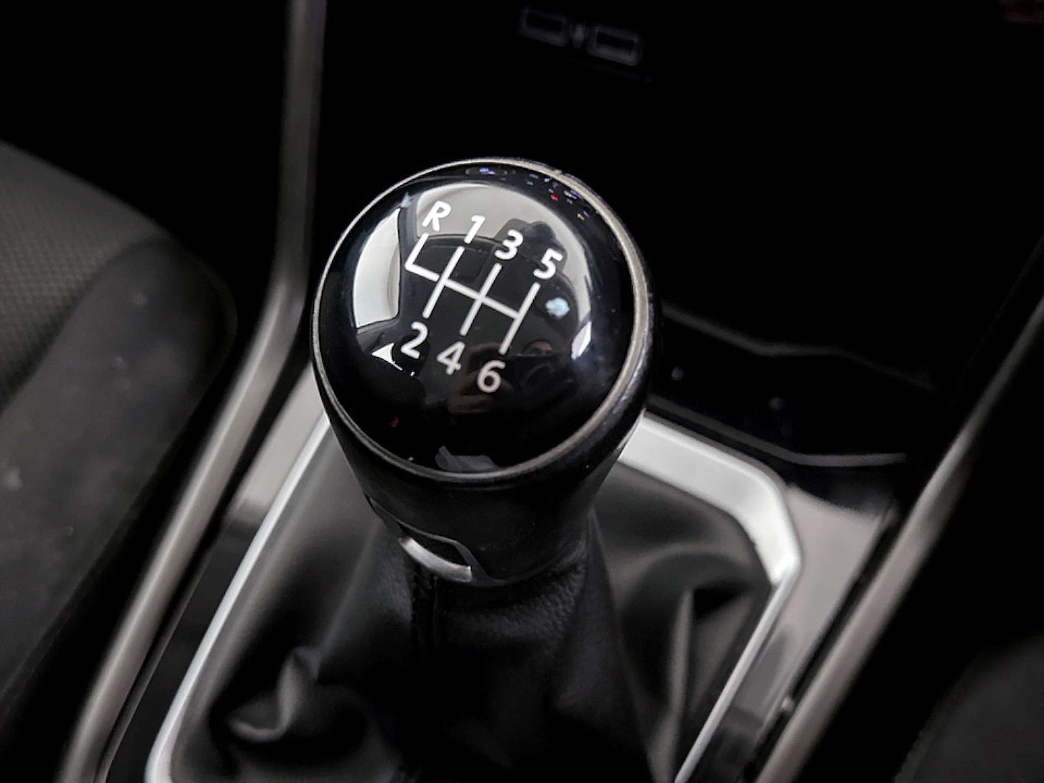 Used Volkswagen T-Roc 2019 for sale - 77185005: Photo 27