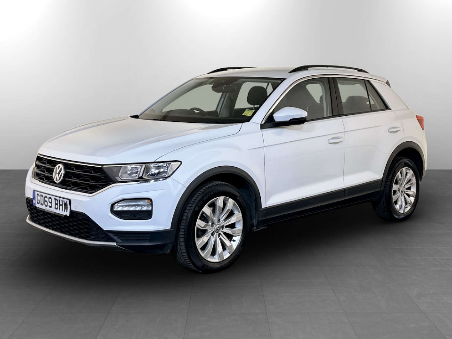 Used Volkswagen T-Roc 2019 for sale - 77185005: Photo 6
