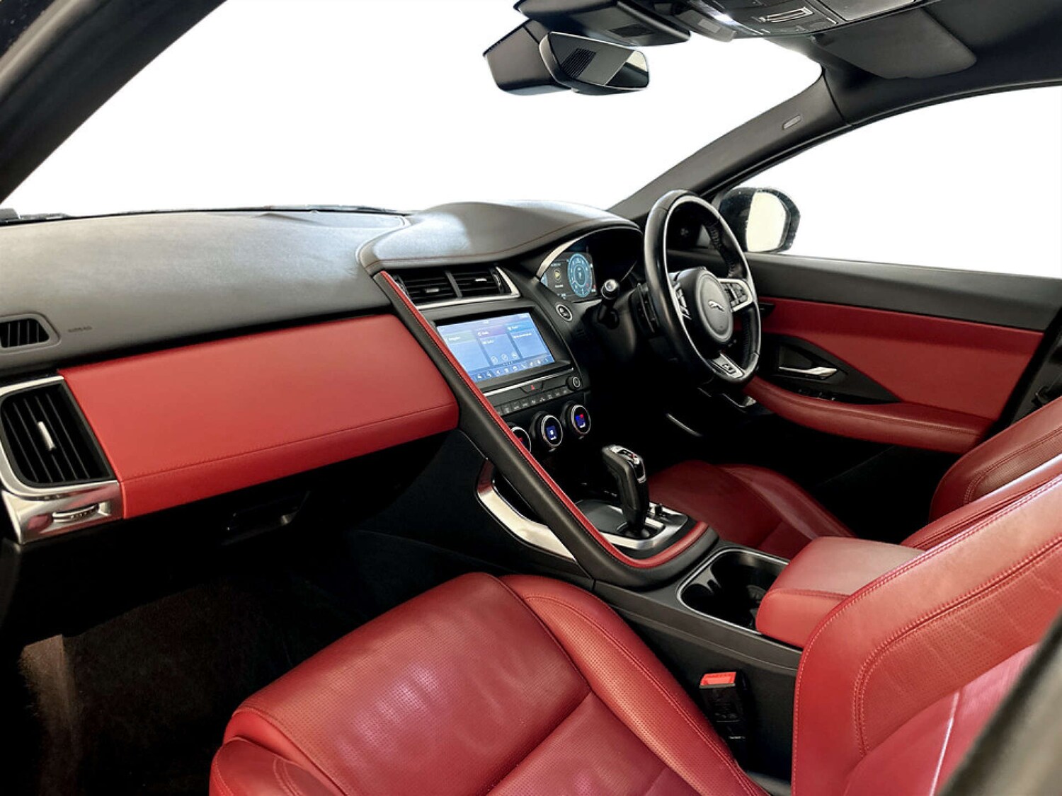 Used Jaguar E-Pace 2018 for sale - 77578901: Photo 12