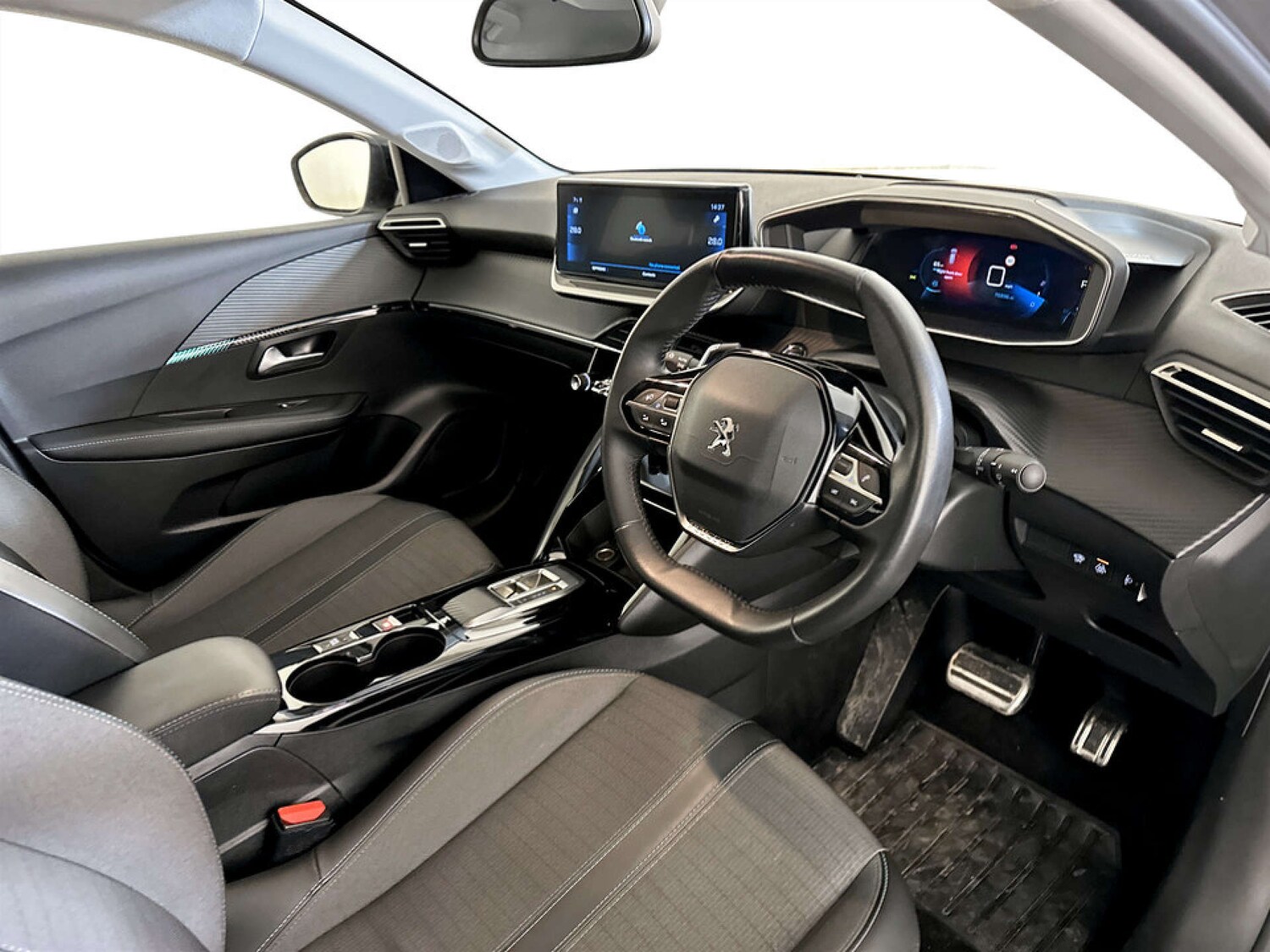 Used Peugeot 208 2022 for sale - 77590623: Photo 15