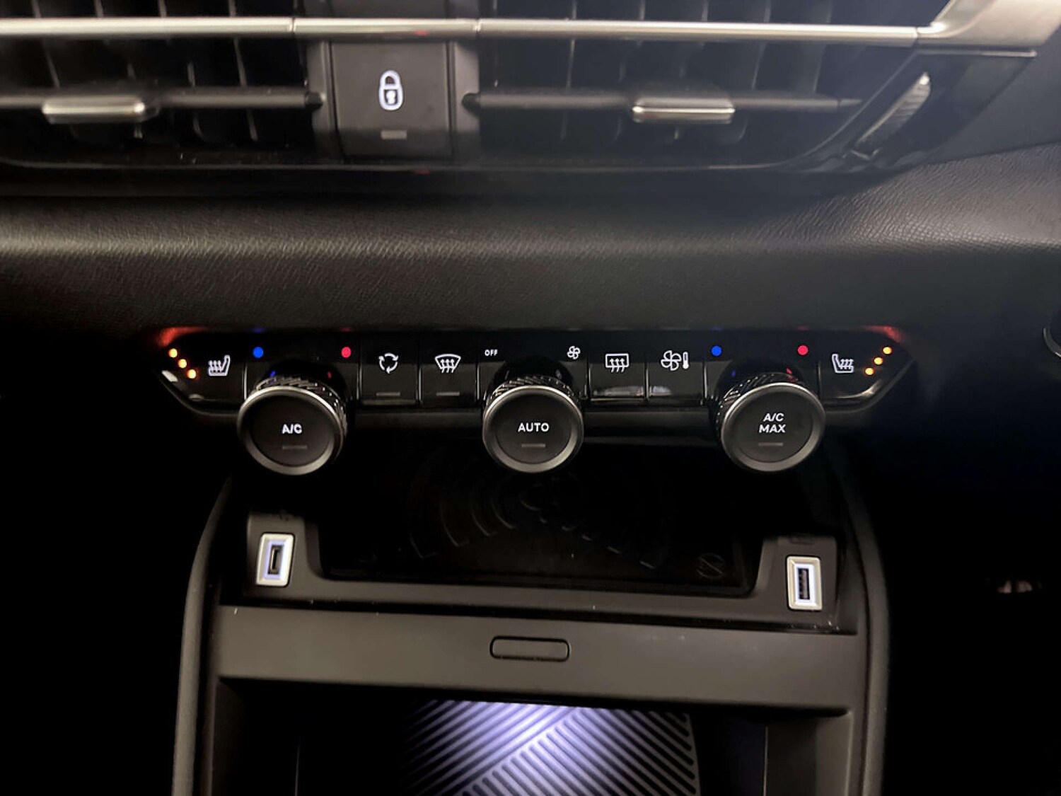 Used Citroen C4 2022 for sale - 77368221: Photo 25