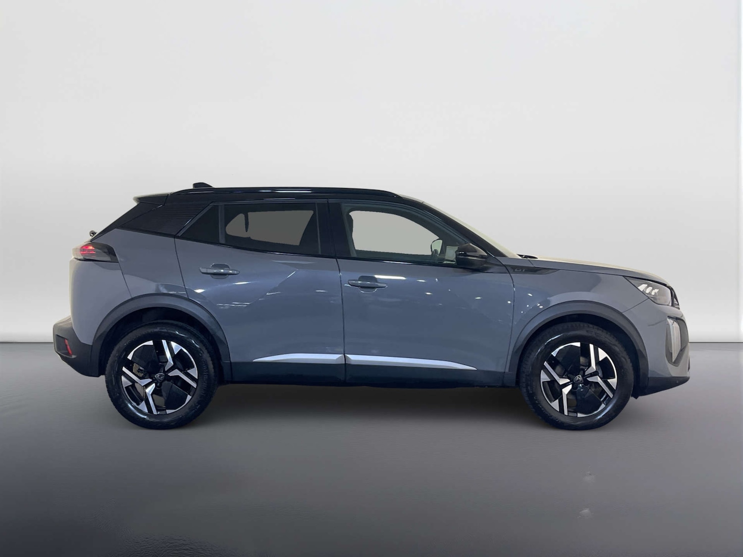 Used Peugeot 2008 2023 for sale - 78041844: Photo 11