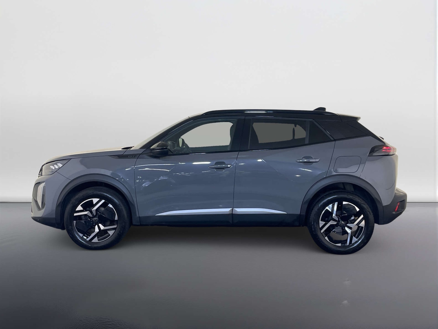 Used Peugeot 2008 2023 for sale - 78041844: Photo 7