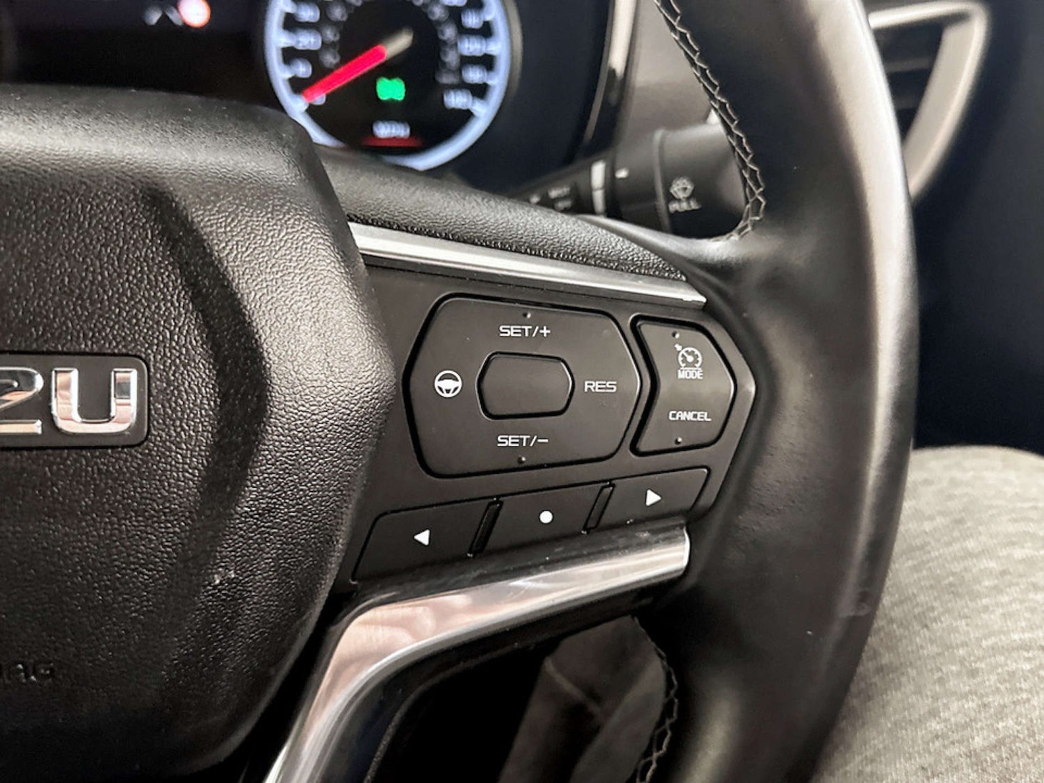 Used Isuzu D-Max 2023 for sale - 77185012: Photo 20