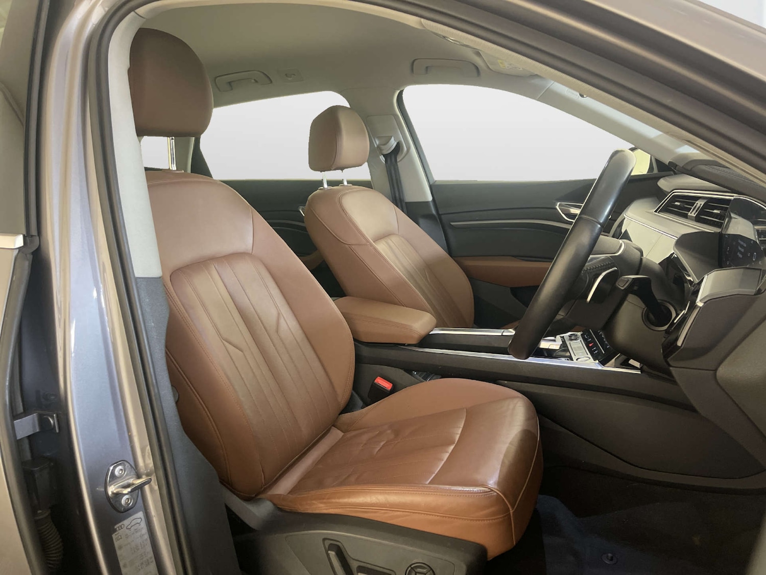 Used Audi e-tron 2019 for sale - 77953327: Photo 12