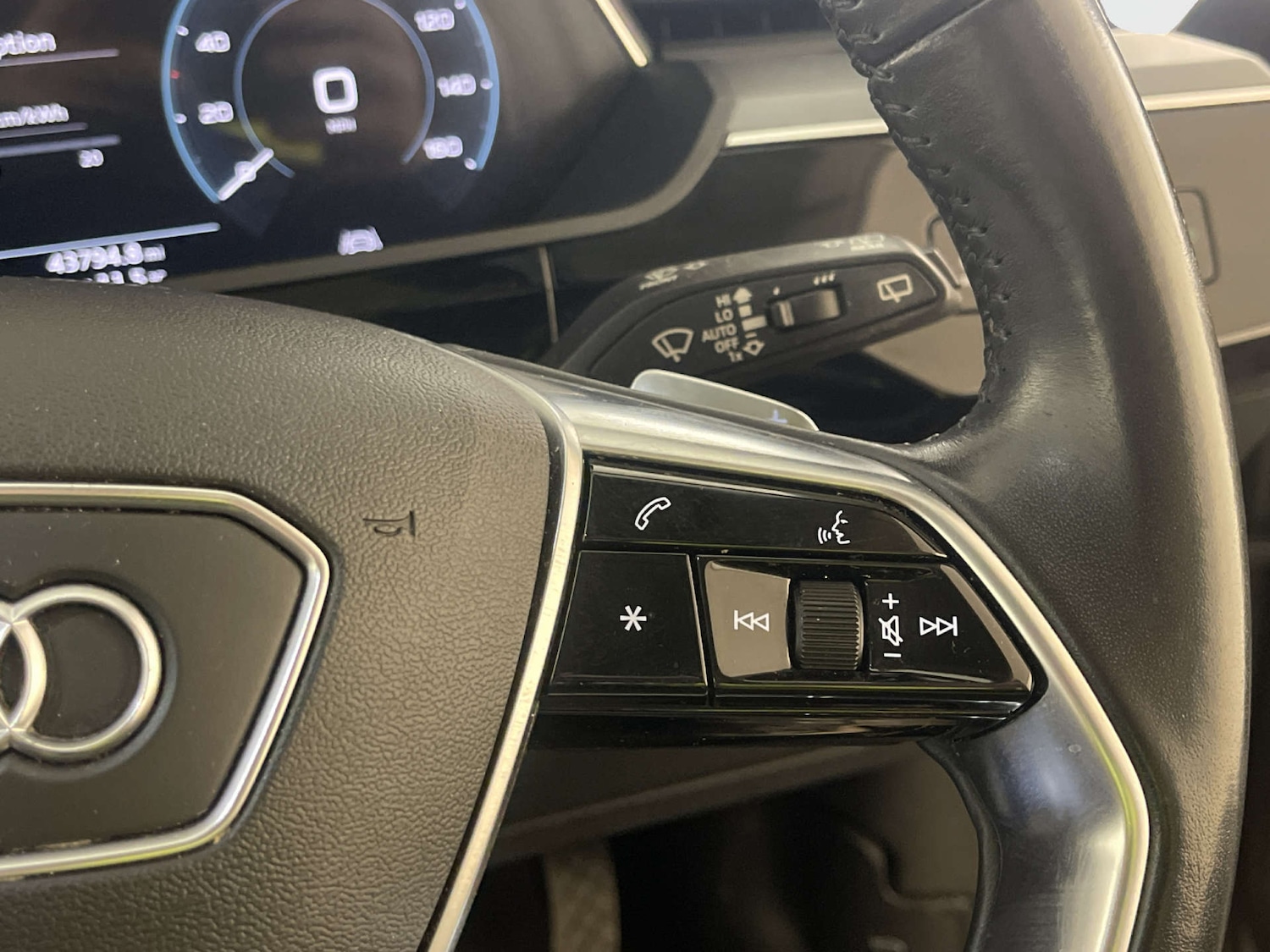 Used Audi e-tron 2019 for sale - 77953327: Photo 18