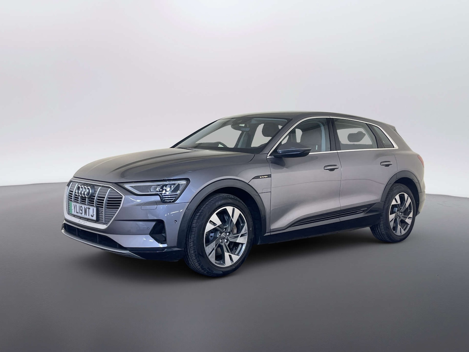 Used Audi e-tron 2019 for sale - 77953327: Photo 6