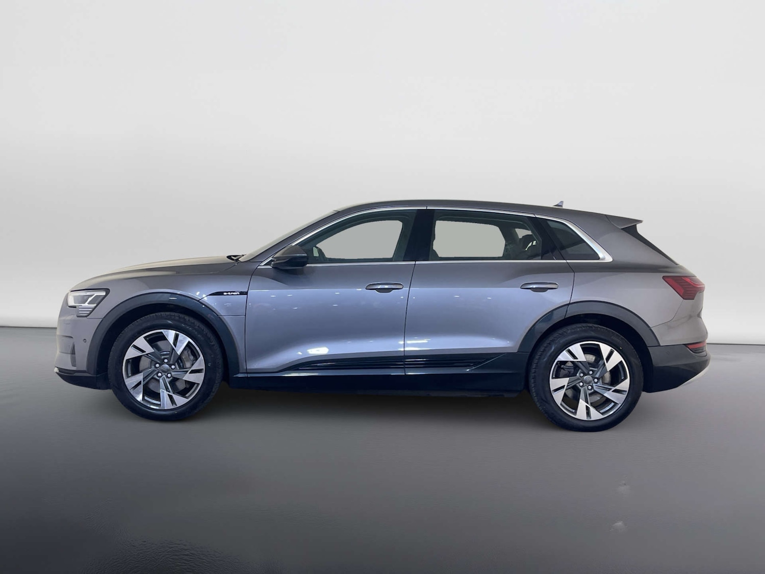 Used Audi e-tron 2019 for sale - 77953327: Photo 7